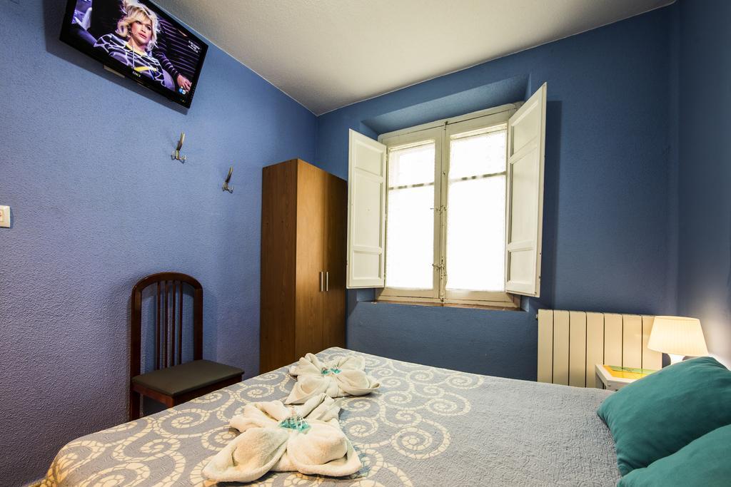 Hostal Escala Luna Саламанка Екстериор снимка