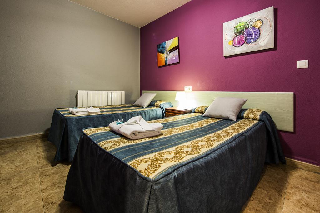 Hostal Escala Luna Саламанка Екстериор снимка
