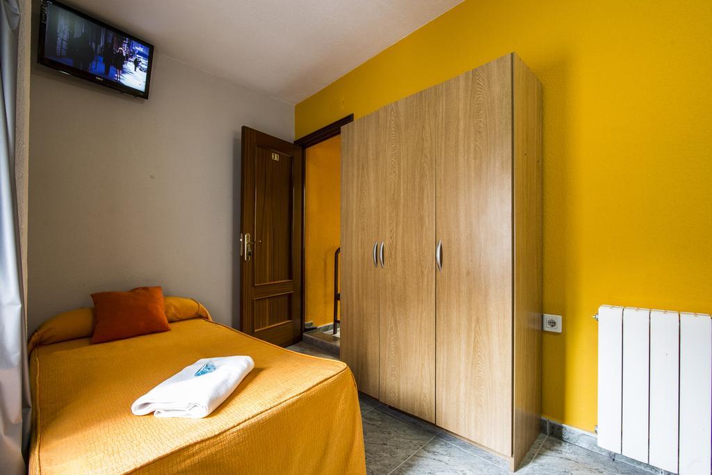 Hostal Escala Luna Саламанка Екстериор снимка
