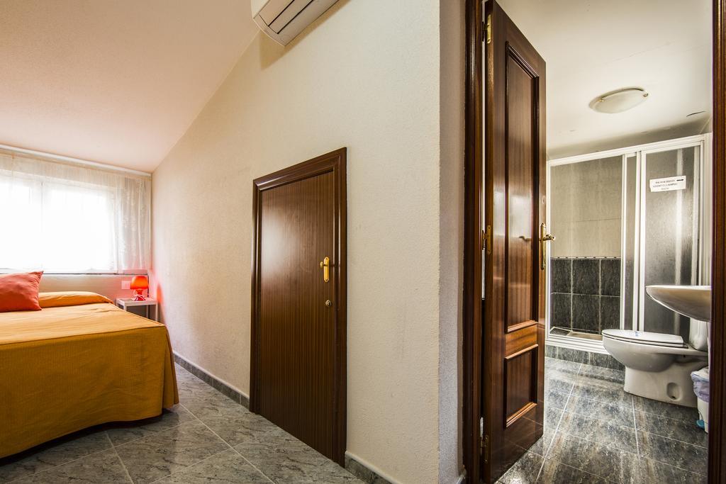 Hostal Escala Luna Саламанка Екстериор снимка