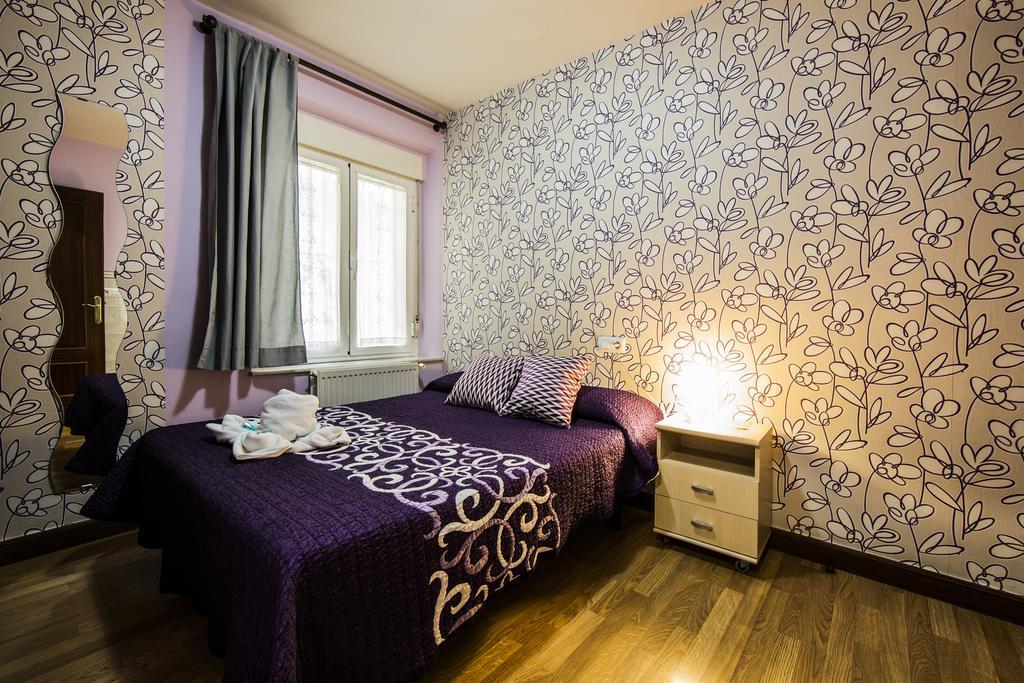 Hostal Escala Luna Саламанка Екстериор снимка