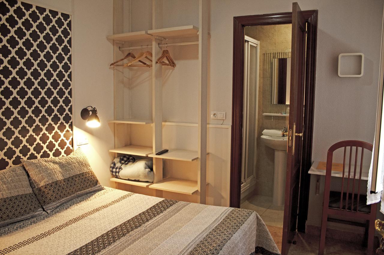 Hostal Escala Luna Саламанка Екстериор снимка