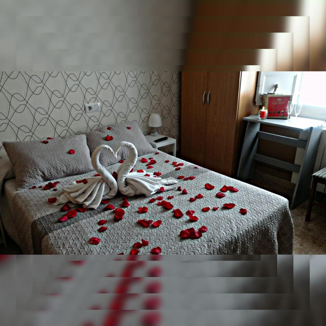 Hostal Escala Luna Саламанка Екстериор снимка