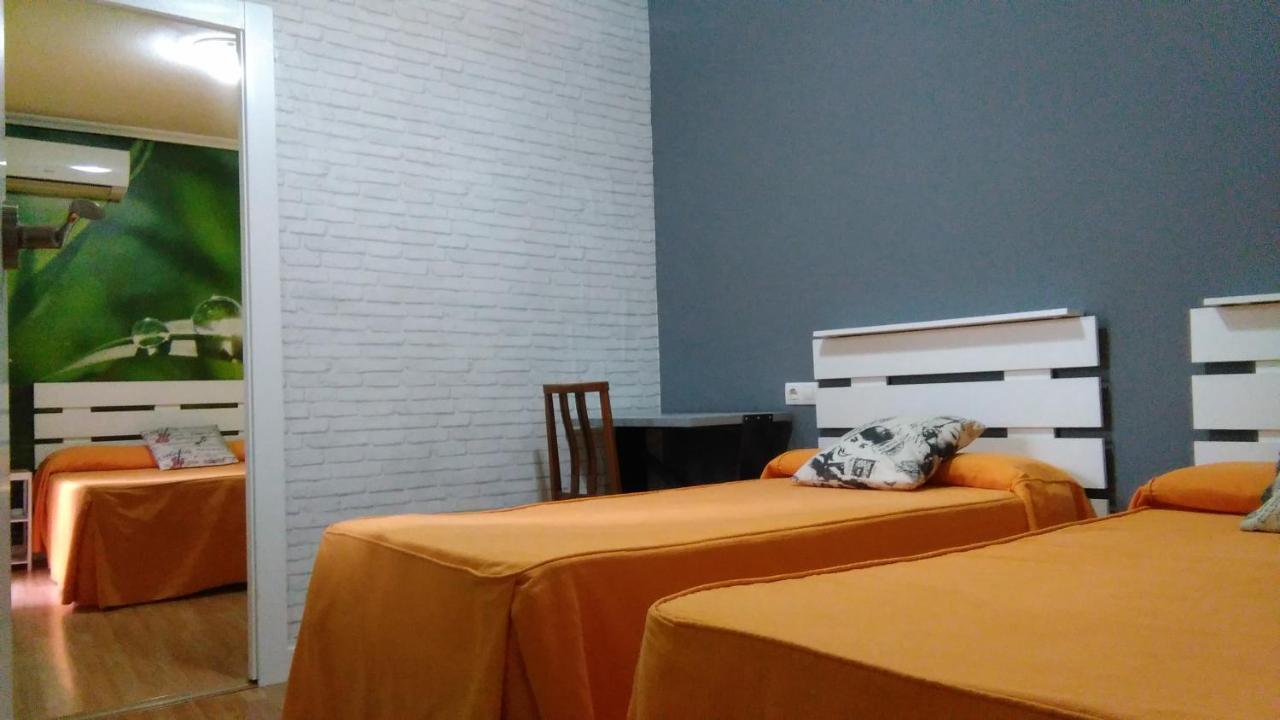 Hostal Escala Luna Саламанка Екстериор снимка
